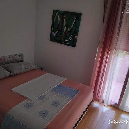 Spacious Apartment With Big Garden Near Beach Split Eksteriør bilde