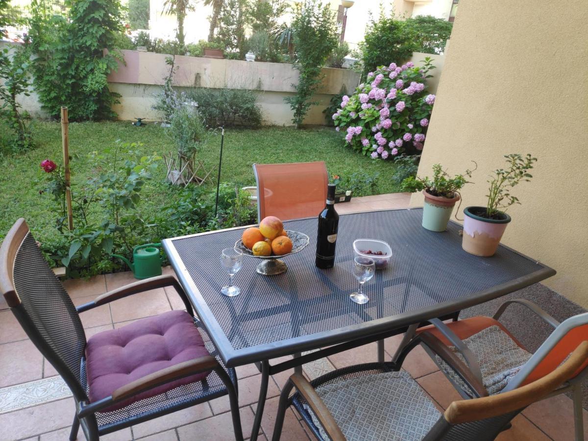 Spacious Apartment With Big Garden Near Beach Split Eksteriør bilde