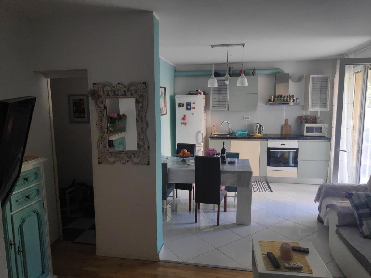 Spacious Apartment With Big Garden Near Beach Split Eksteriør bilde