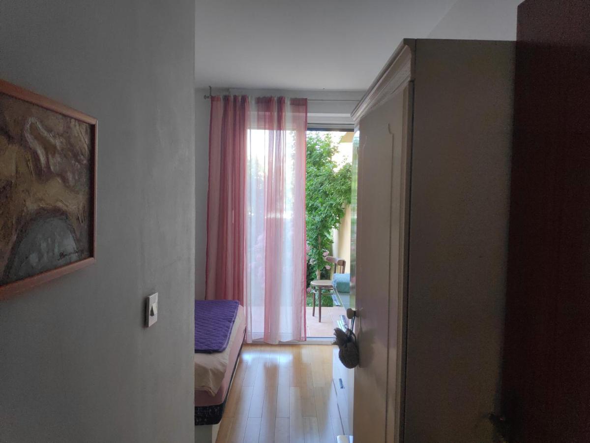 Spacious Apartment With Big Garden Near Beach Split Eksteriør bilde